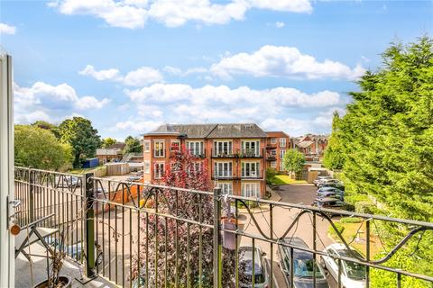1 bedroom apartment for sale, Robert Ellis Court, St Martins Road, Knebworth, Hertfordshire, SG3