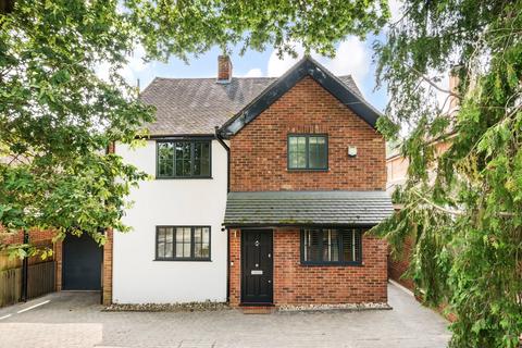 4 bedroom detached house for sale, Chaucer Avenue, Weybridge, KT13