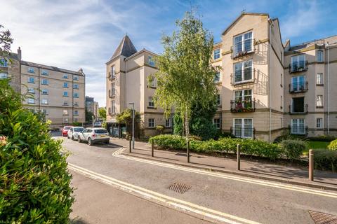 2 bedroom flat for sale, 4/4 Huntingdon Place, Edinburgh, EH7