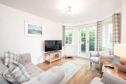 2 bedroom flat for sale, 4/4 Huntingdon Place, Edinburgh, EH7