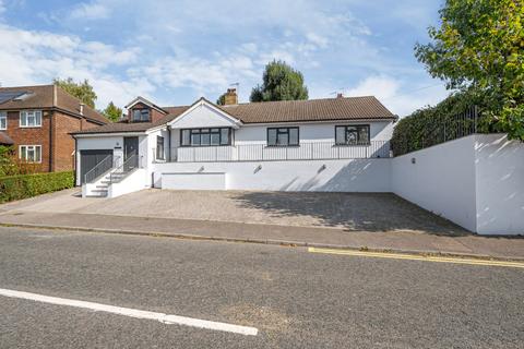 4 bedroom bungalow for sale, Hamilton Road, Hunton Bridge, Kings Langley