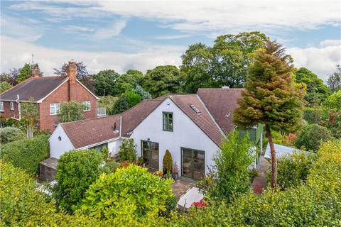 4 bedroom detached house for sale, Harrowby Road, Leeds, West Yorkshire, LS16