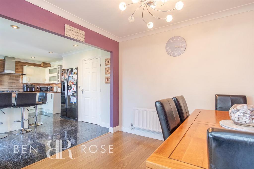 Dining Room/Kitchen