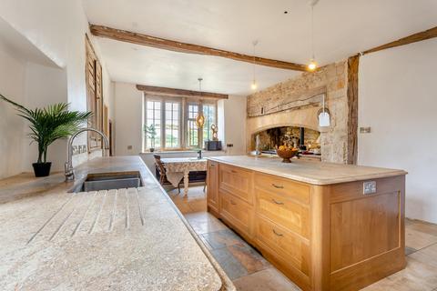 5 bedroom detached house for sale, Chapel Street, Titchmarsh, Northamptonshire NN14 3DA