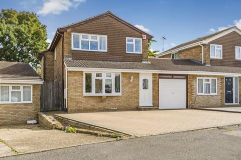 5 bedroom detached house for sale, Porters Close, Milton Keynes, Buckinghamshire