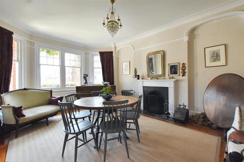 6 bedroom semi-detached house for sale, Meads Street, Eastbourne