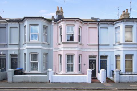 3 bedroom terraced house for sale, Clifton Road, Worthing BN11 4DP