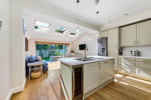 4 bedroom terraced house for sale, Eastwood Street, Furzedown, SW16