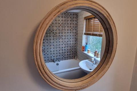 180 King George Road, Chatham, ME5 0PL