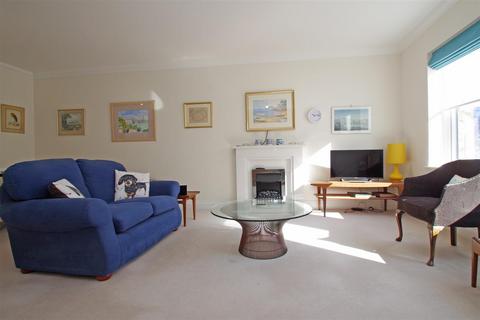 2 bedroom apartment for sale, St. Martins Street, Wallingford