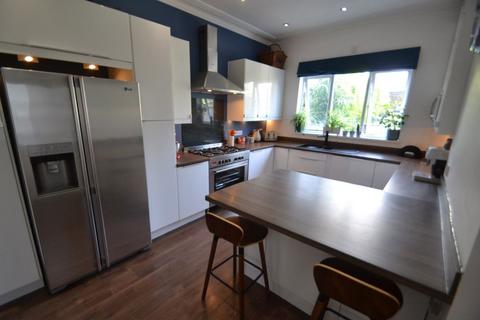 4 bedroom house to rent, Coldharbour Road, Westbury Park, Bristol