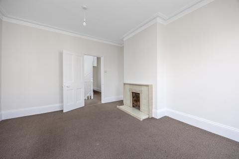 2 bedroom flat to rent, Hollingbury Terrace, Brighton BN1