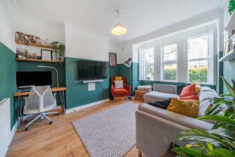 2 bedroom maisonette for sale, Doverfield Road, Brixton