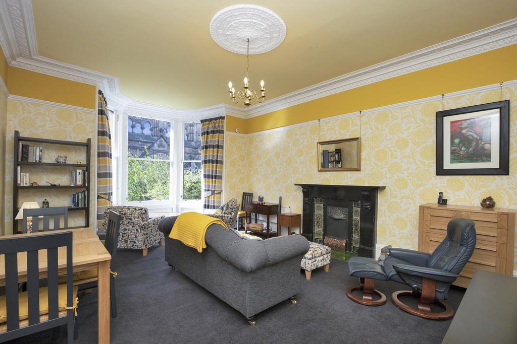 73/2 Leamington Terrace, Edinburgh... 1 bed ground floor flat for sale £320,000