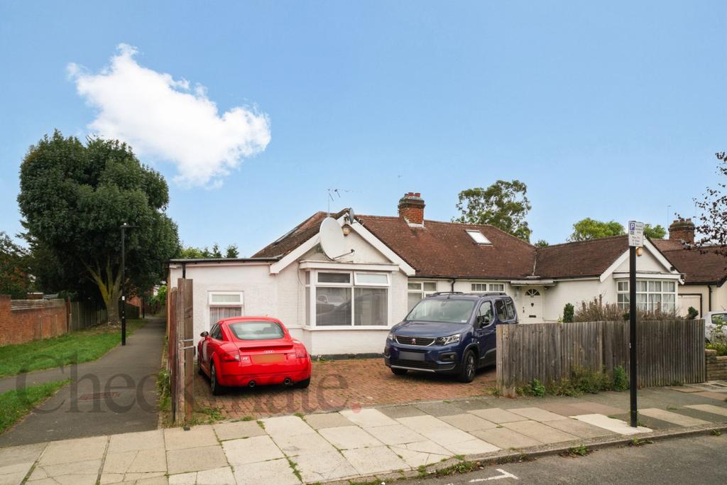 4 Bedroom Semi Detached Bungalow for Sale