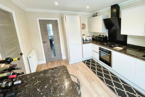 2 bedroom semi-detached house for sale, Newall Close, Tattenhall, Chester, Cheshire, CH3