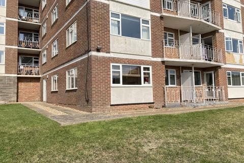 1 bedroom apartment for sale, Ward Court, Hayling Island, Hampshire