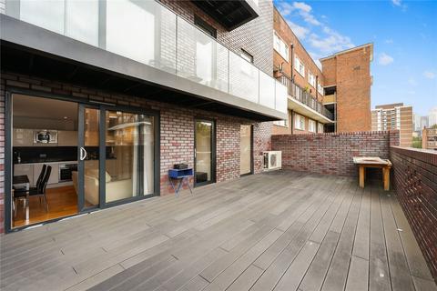 2 bedroom maisonette to rent, 161 Kingsland Road, E2