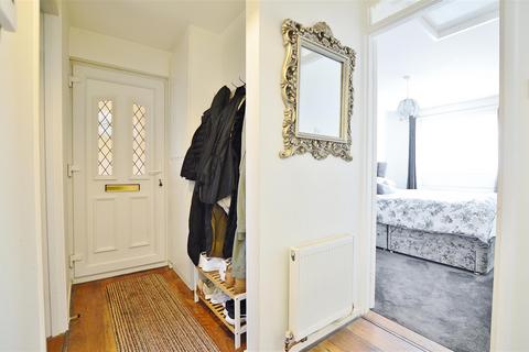 1 bedroom maisonette for sale, Sandown Road, Slough