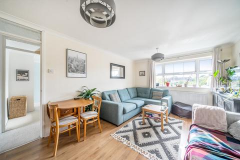 6a John Russell Close, Guildford, GU2 9YF