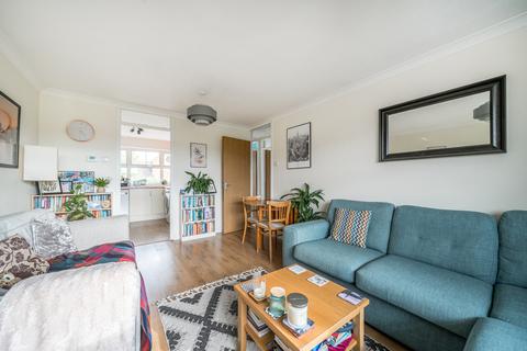 6a John Russell Close, Guildford, GU2 9YF