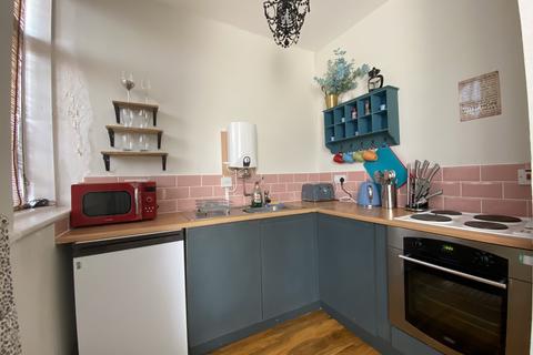 Flat to rent, Charlotte Street, Brighton BN2