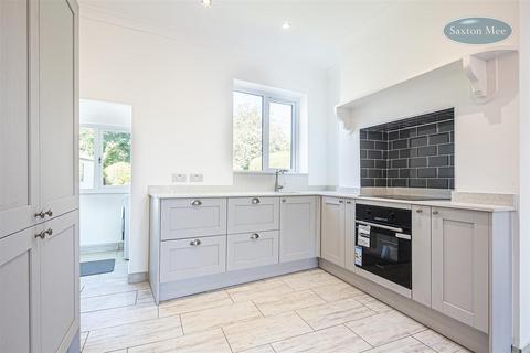 244 Hurlfield Road, Sheffield, S12 2SL