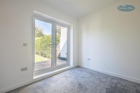 244 Hurlfield Road, Sheffield, S12 2SL