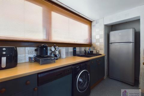 2 bedroom flat for sale, Trinidad Way, East Kilbride G75