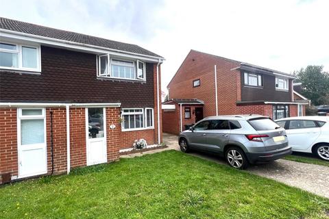 2 bedroom semi-detached house to rent, Kimpton Close, Lee-On-The-Solent, Hampshire, PO13