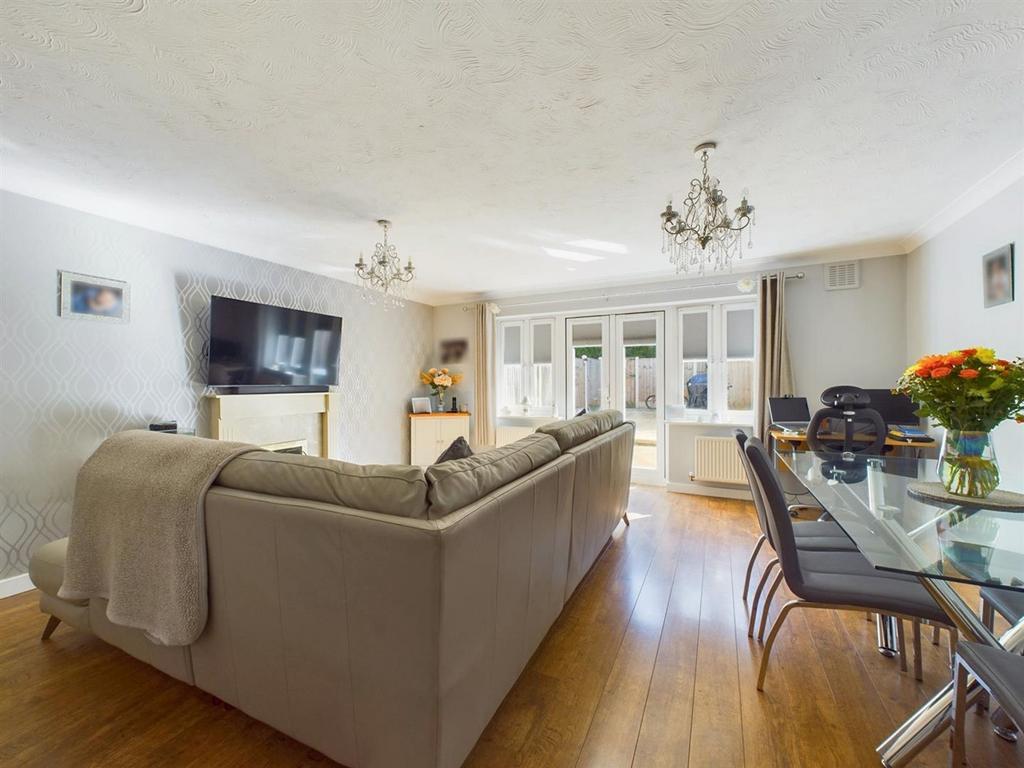 Lounge Dining Room