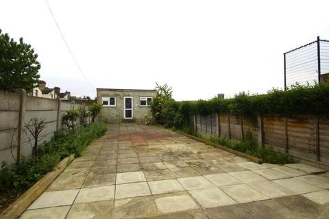 329 High Street North, Manor Park, London, E12 6PQ