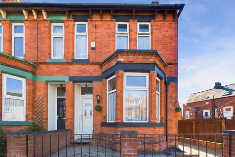 2 bedroom end of terrace house for sale, Henrietta Street, Nottingham NG6