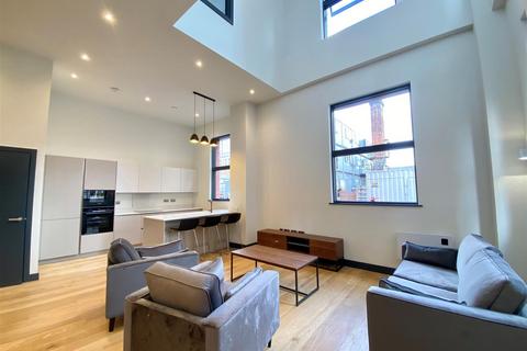 3 bedroom duplex to rent, New Cross Central, Chadderton Street, Manchester