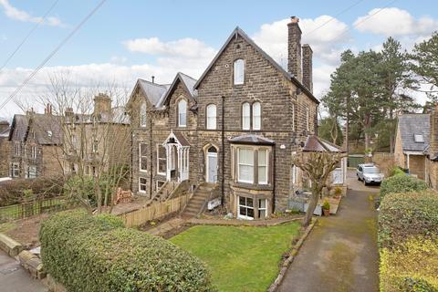 2 bedroom flat for sale, Parish Ghyll Road, Ilkley, West Yorkshire, LS29