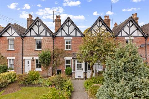 3 bedroom terraced house for sale, Lion Lane, Haslemere