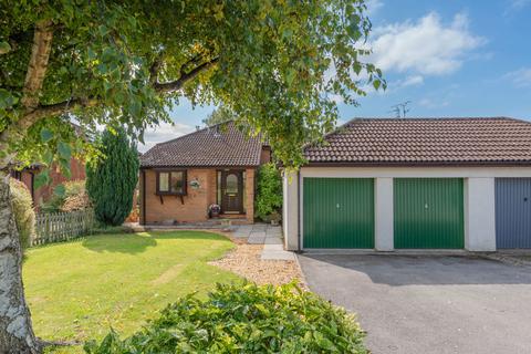 4 bedroom detached house for sale, Home Close, Wrington