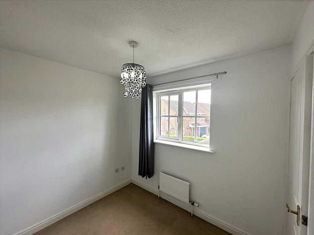 Front double bedroom