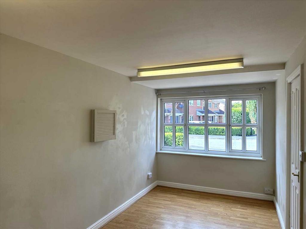 Family room/ bedroom