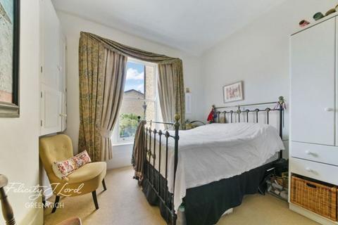 16a Langdale Road, London, SE10 8UA
