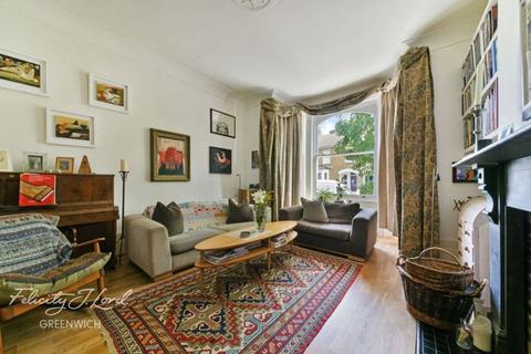 16a Langdale Road, London, SE10 8UA
