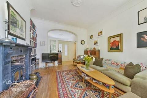 16a Langdale Road, London, SE10 8UA