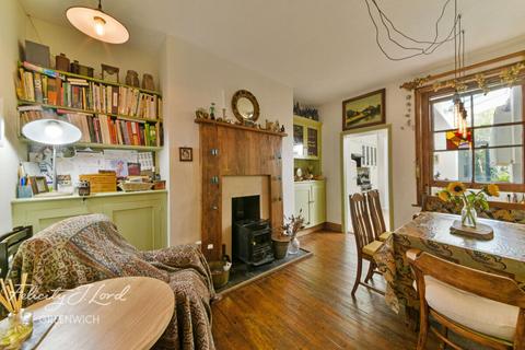 16a Langdale Road, London, SE10 8UA