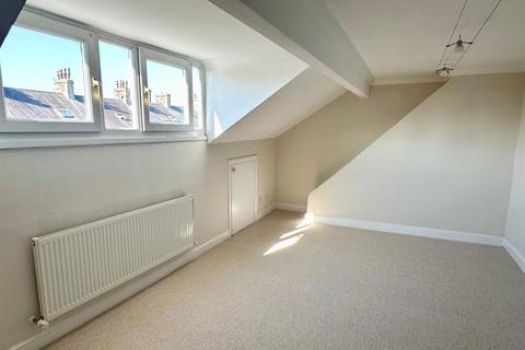 2 bedroom terraced house for sale, Bell Hall Terrace, Savile Park, Halifax