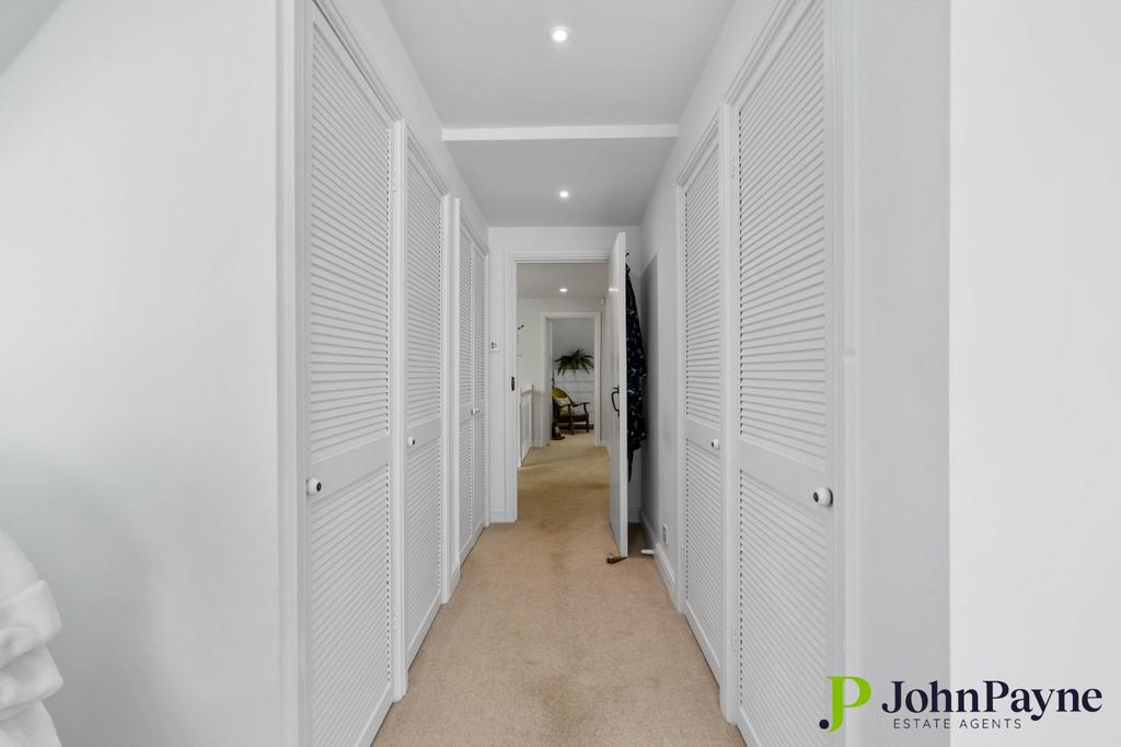 Fitted Wardrobes