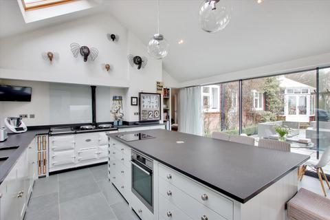 6 bedroom detached house for sale, Station Road, Stonegate, Wadhurst, East Sussex, TN5