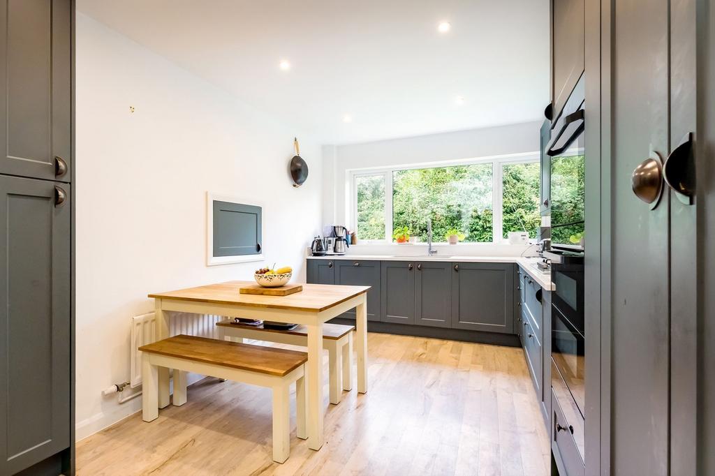 Kitchen/Breakfast Room