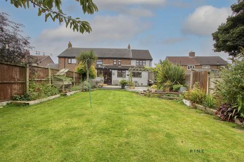 4 bedroom semi-detached house for sale, Langwith Road, Chesterfield S44