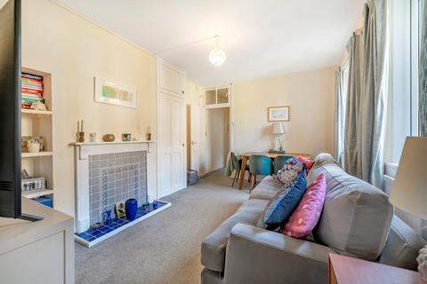 2 bedroom flat for sale, Garratt Lane, Tooting