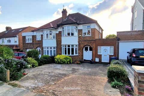 3 bedroom semi-detached house for sale, Brookside South, East Barnet/Southgate Borders EN4